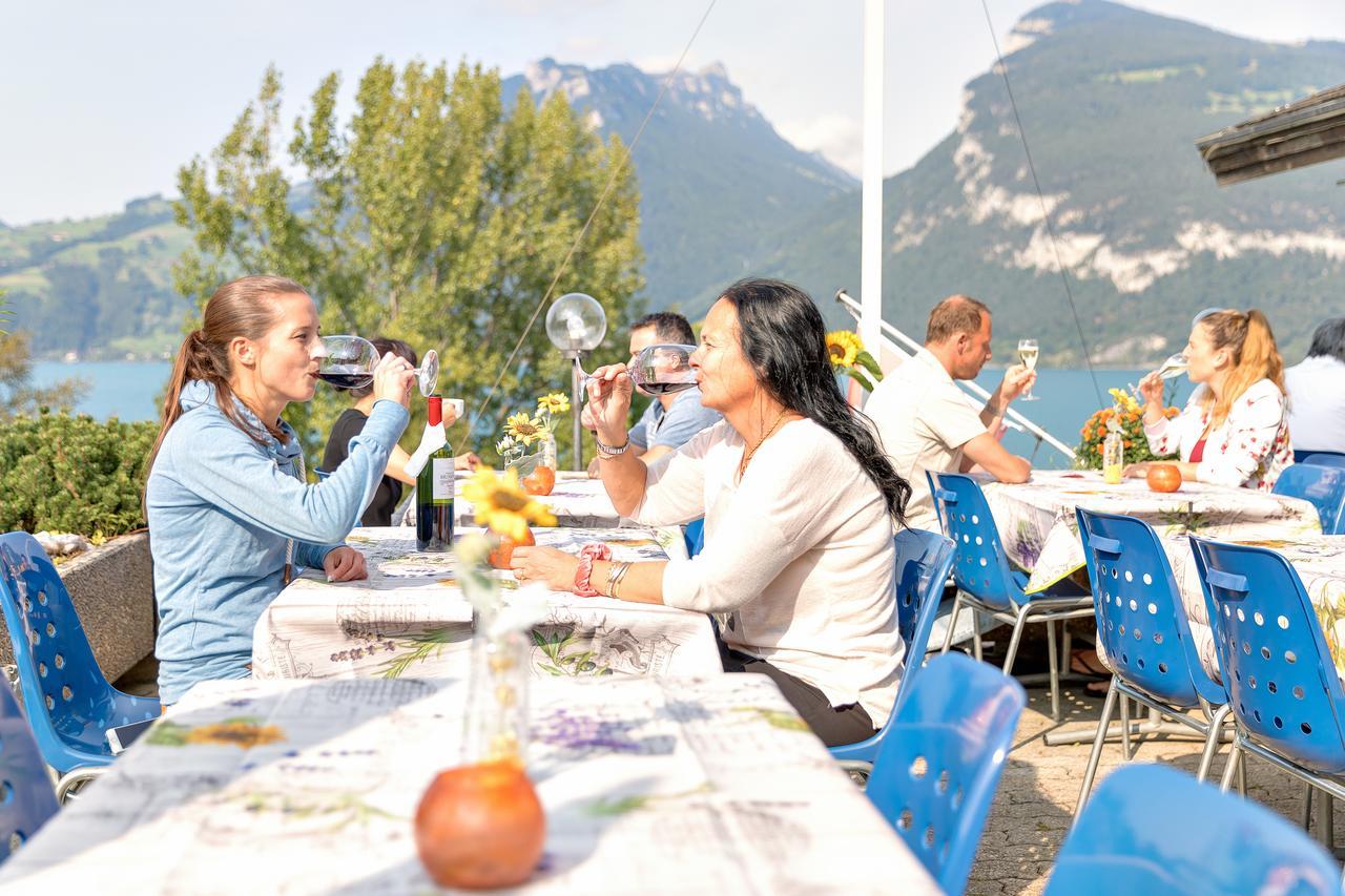 Hotel Restaurant Moeve Faulensee Eksteriør billede