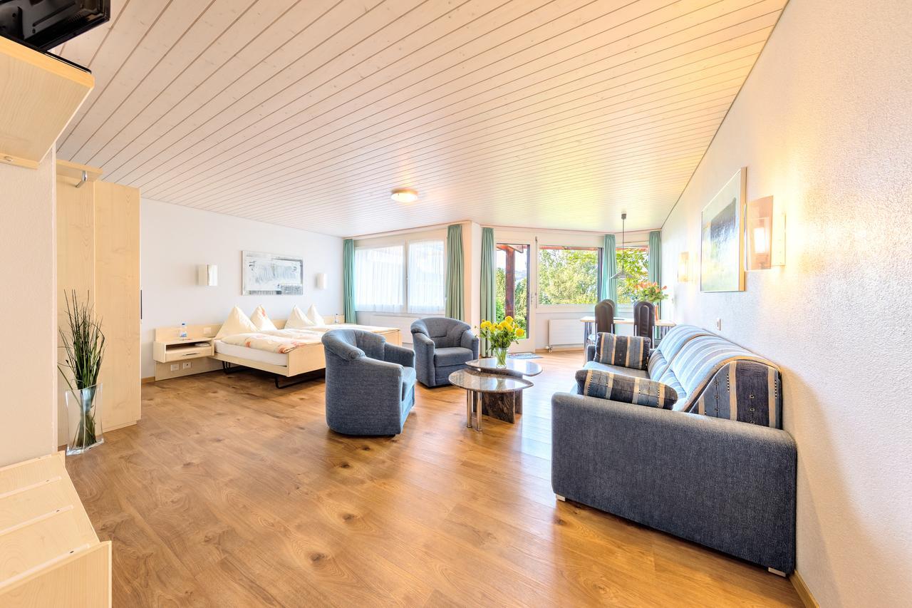 Hotel Restaurant Moeve Faulensee Eksteriør billede