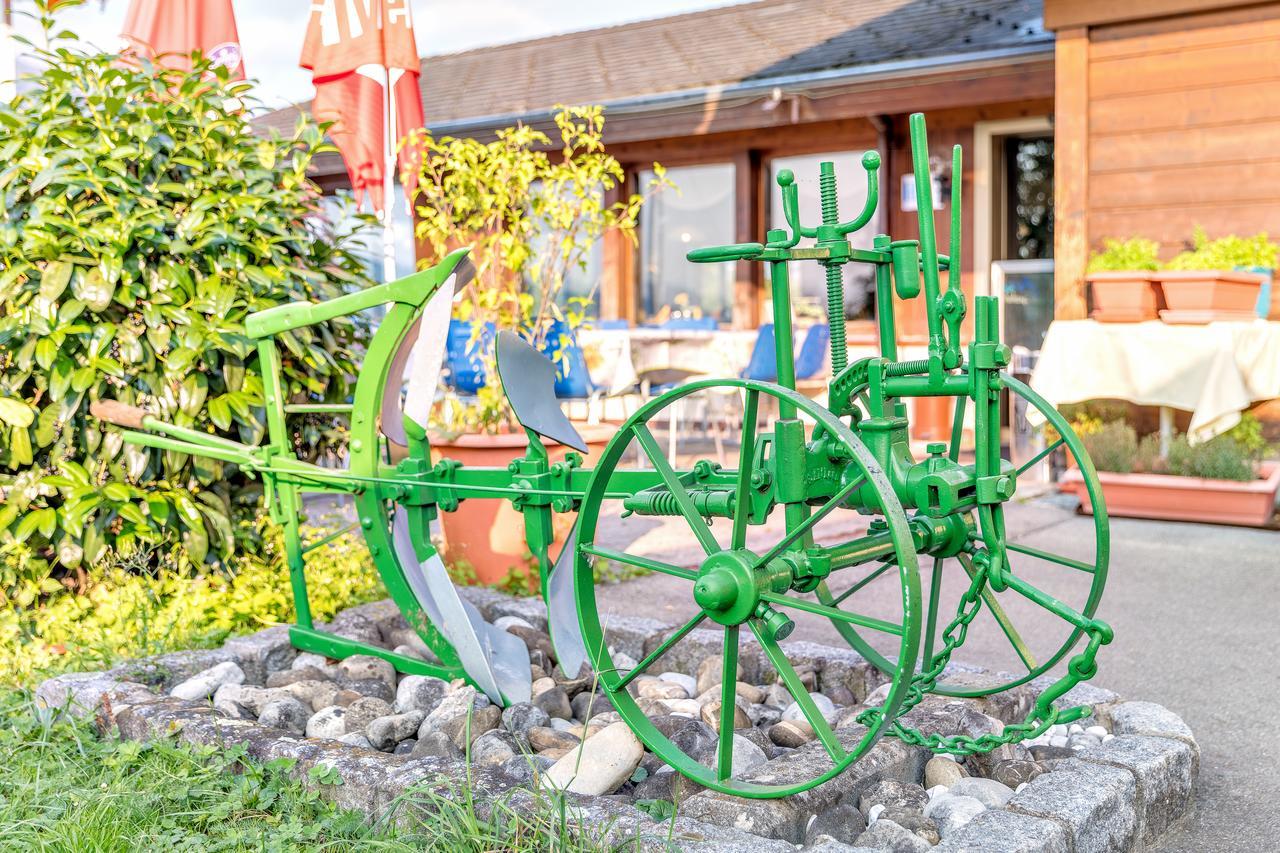 Hotel Restaurant Moeve Faulensee Eksteriør billede